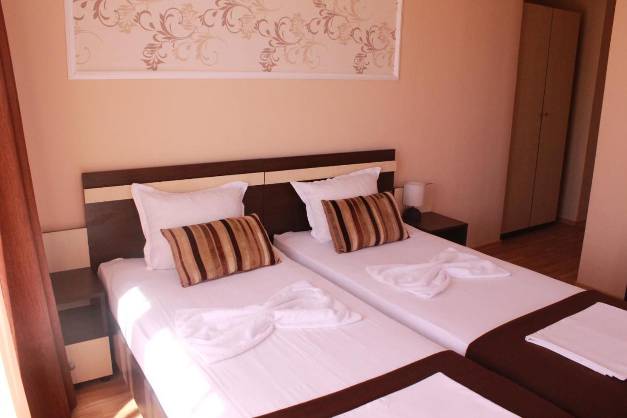 Respekt Guest House Sunny Beach Exterior foto
