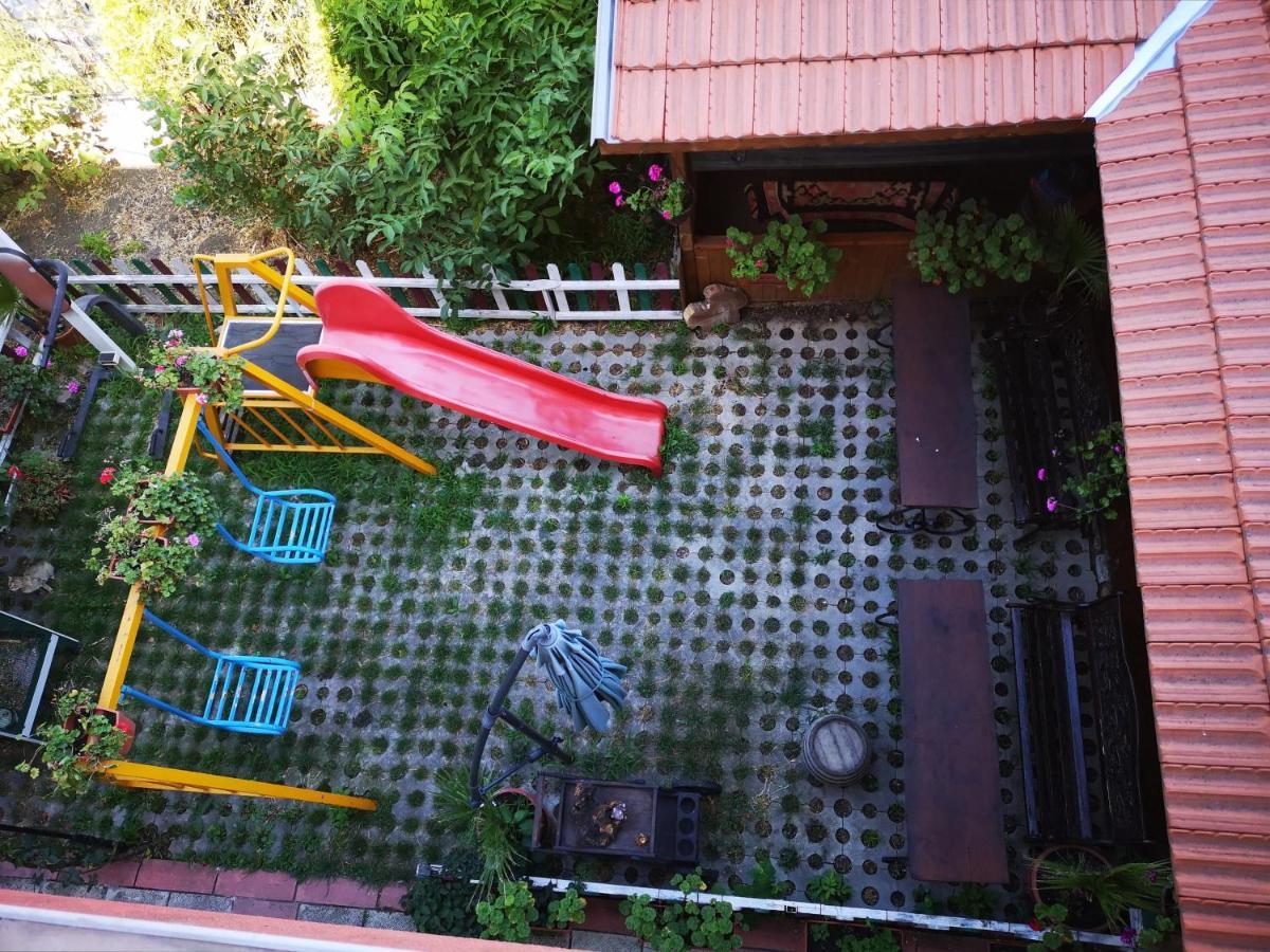 Respekt Guest House Sunny Beach Exterior foto